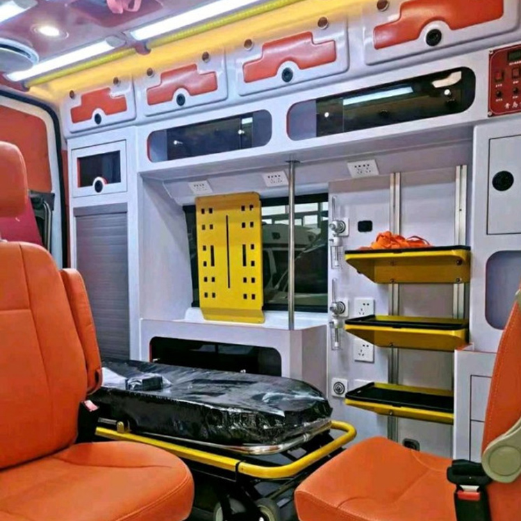 东山长途救护车护送病人租赁价格